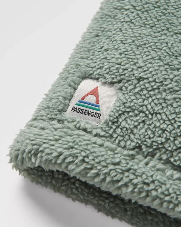 Best Floris van Bommel Ash Recycled Sherpa Fleece Snood Pistachio