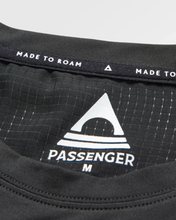 Shop Passenger Boardwalk Active Recycled Vest Black