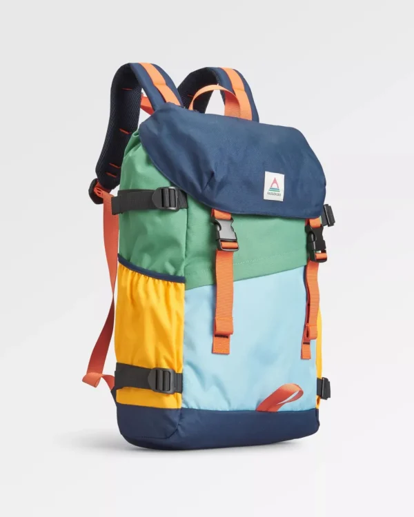 Cheap Passenger Boondocker Recycled 26L Backpack Navy/ Laurel Green/ Blue Haze