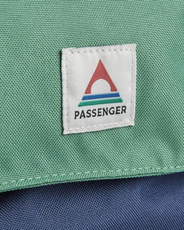 Sale Floris van Bommel Boondocker Recycled 26L Backpack Navy/ Laurel Green