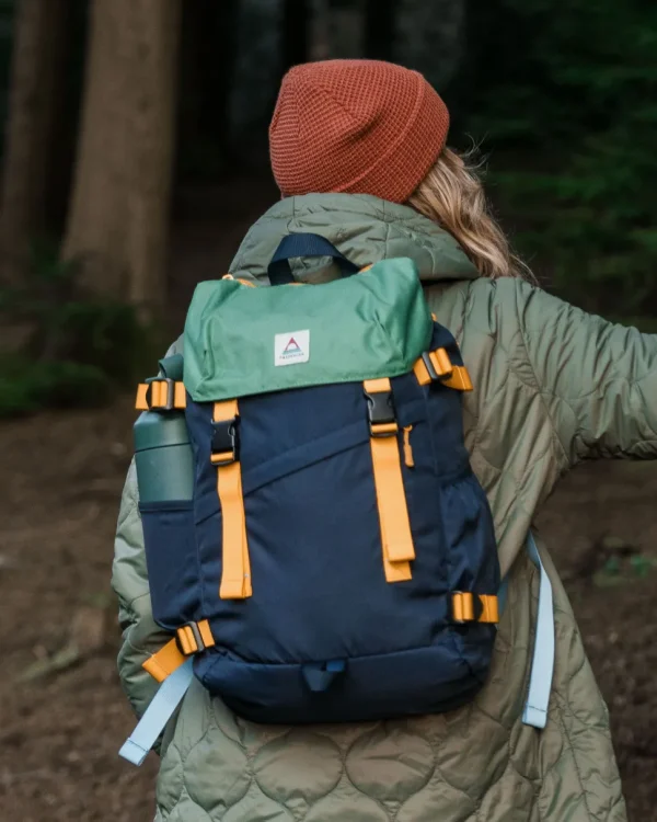 Sale Floris van Bommel Boondocker Recycled 26L Backpack Navy/ Laurel Green
