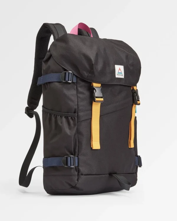 Shop Floris van Bommel Boondocker Recycled 26L Backpack Black
