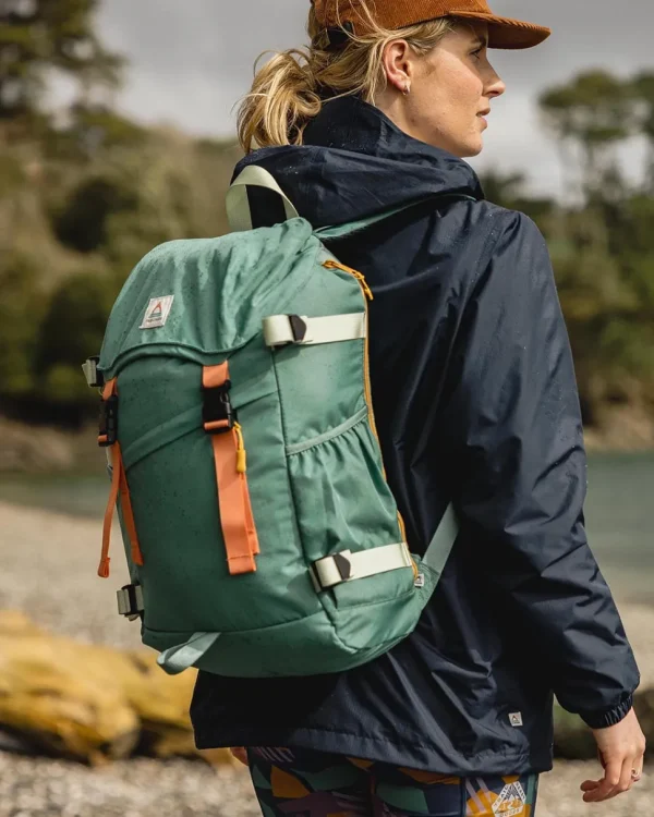 Store Floris van Bommel Boondocker Recycled 26L Backpack Deep Sea