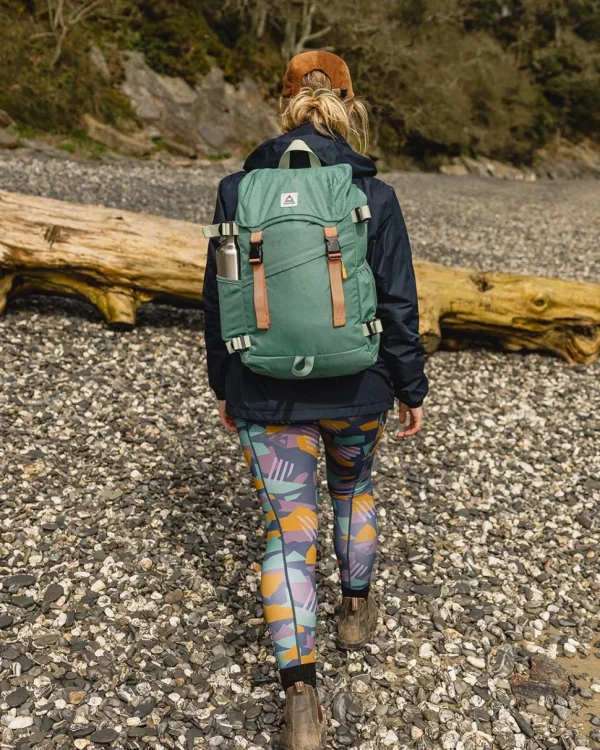 Store Floris van Bommel Boondocker Recycled 26L Backpack Deep Sea