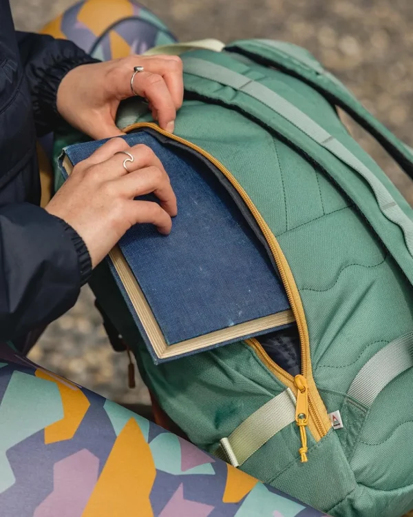 Store Floris van Bommel Boondocker Recycled 26L Backpack Deep Sea