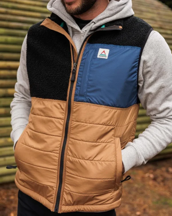 Discount Floris van Bommel Born Explorer Recycled Polar-Lined Sherpa Vest Black