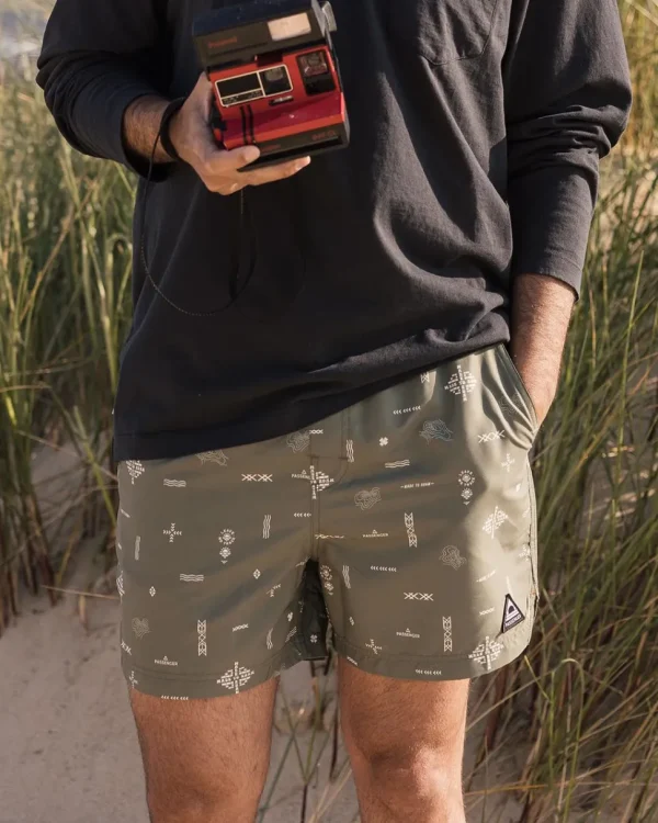 Cheap Floris van Bommel Cali Recycled Swim Short Olive Made To Roam