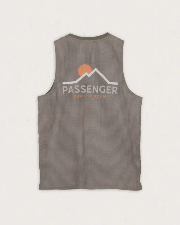 Clearance Passenger Calling Active Recycled Vest Dusty Olive