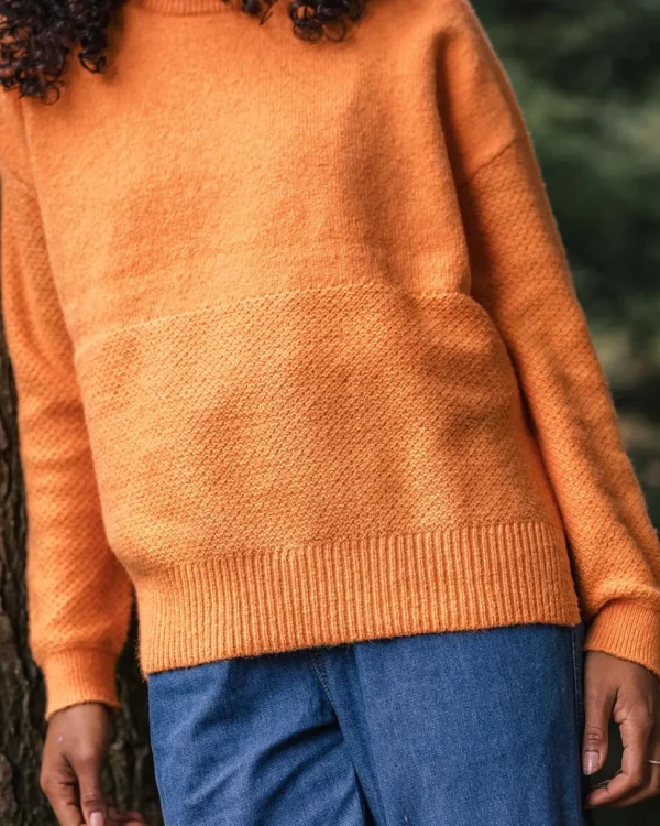Best Passenger Cove Recycled Knitted Jumper Apricot