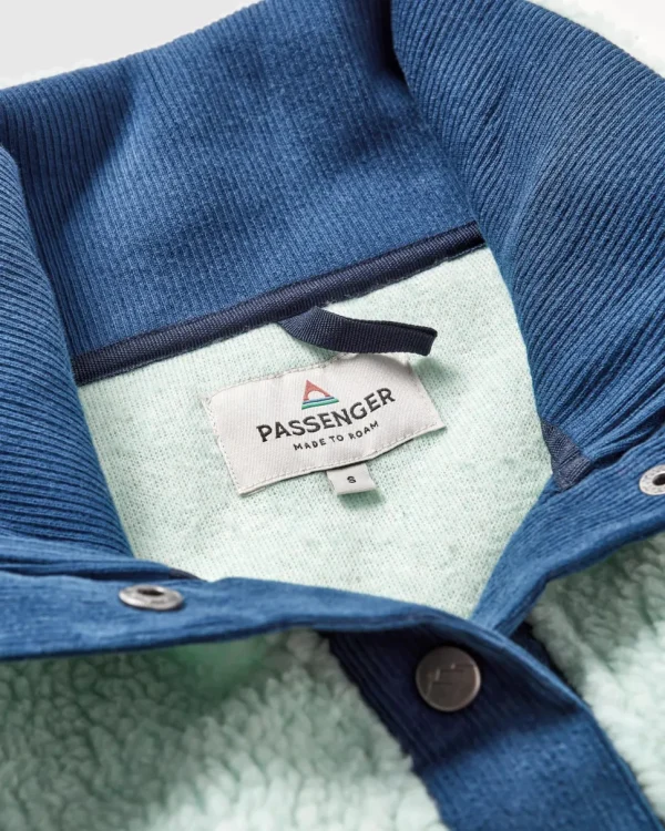 Store Passenger Create Recycled Deep-Pile Sherpa Fleece Vintage White