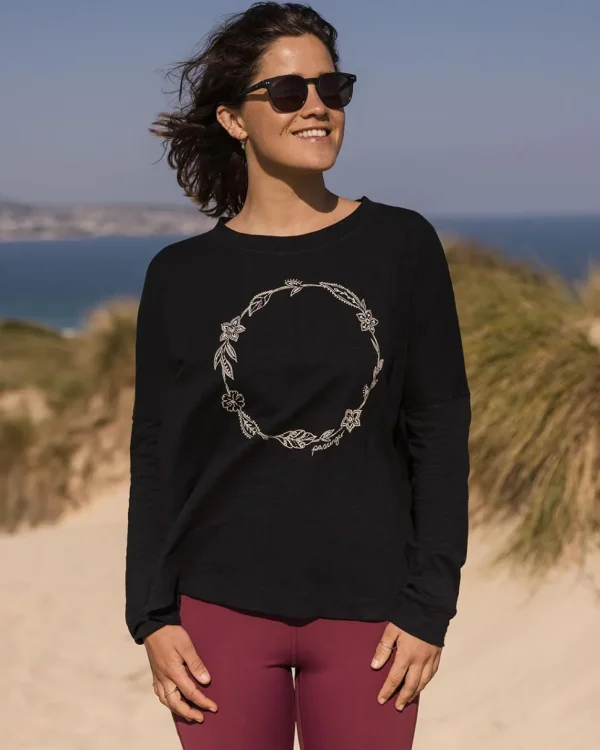 Clearance Passenger Daisy Chain Recycled Cotton LS T-Shirt Black
