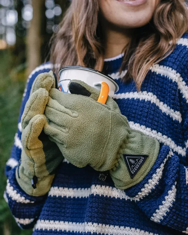 Fashion Passenger Daytrip Recycled Polar Fleece Touch Screen Gloves Khaki