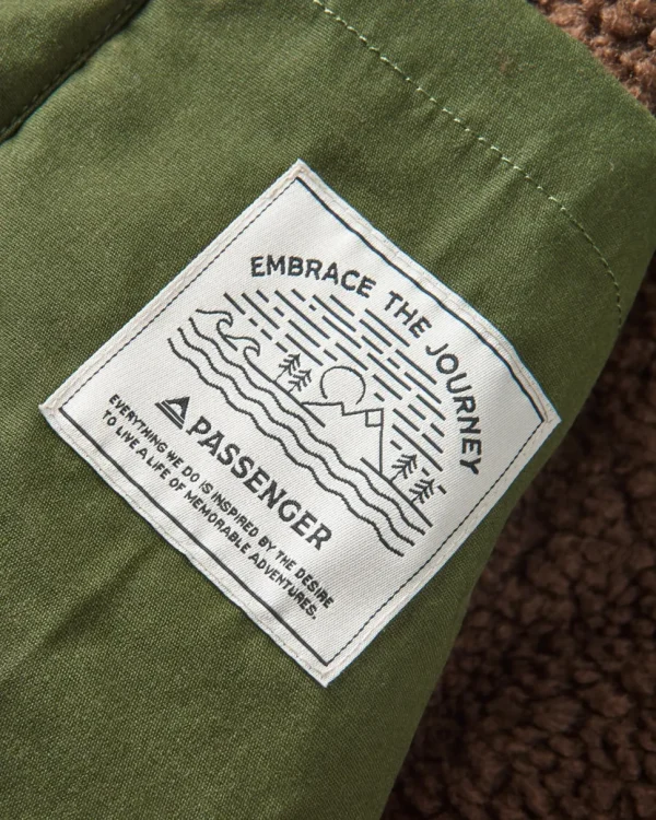 Store Passenger Discover Recycled Sherpa Lined Jacket Fir Tree