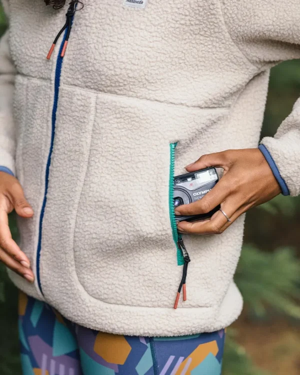 Clearance Passenger Fairbanks 2.0 Full Zip Recycled Sherpa Fleece Oatmeal