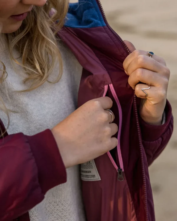 New Passenger Flora 2.0 Long Recycled Insulated Parka Wine