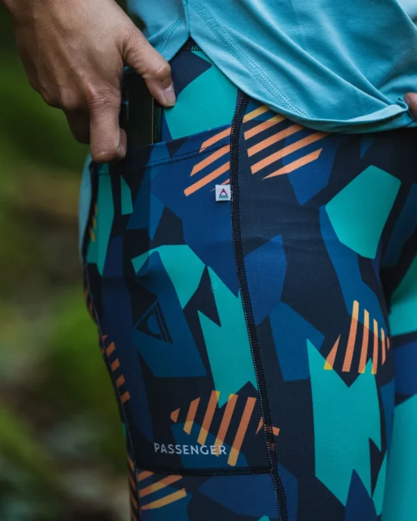 Hot Passenger Fresh Air 2.0 Recycled Leggings Deep Navy Camo