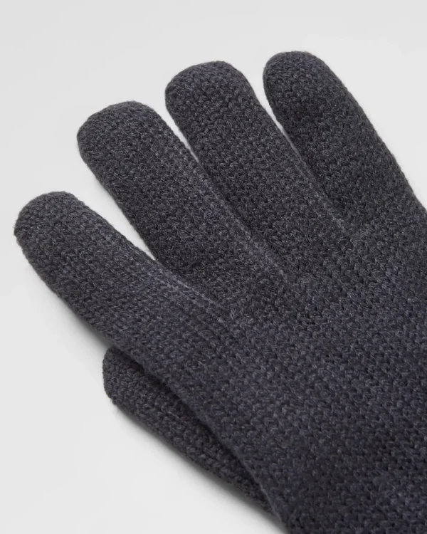 New Passenger Gale Recycled Knitted Gloves Deep Navy