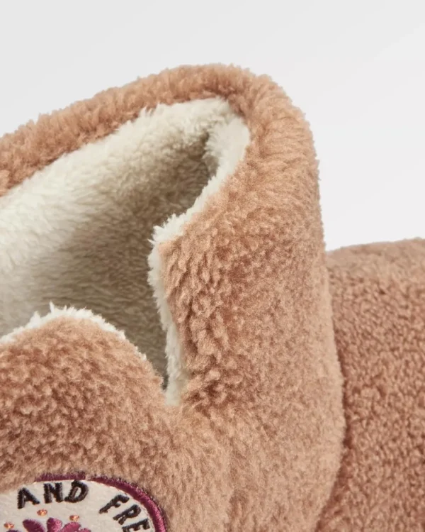Outlet Passenger Hideaway Hut Slipper Biscuit