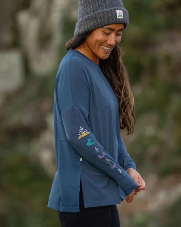 Outlet Passenger Lotus Recycled Active LS Top Dark Denim