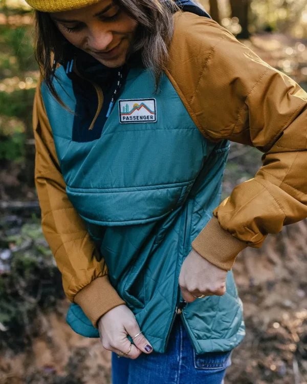 Hot Passenger Ocean Recycled Insulated 1/2 Zip Jacket Deep Ocean