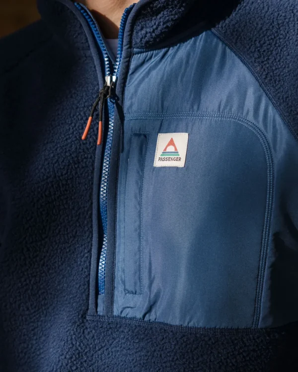 Shop Floris van Bommel Offgrid 2.0 Recycled Sherpa Fleece Rich Navy