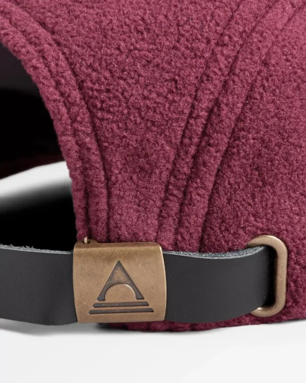 Discount Floris van Bommel Pine Recycled Polar Fleece Cap Wine