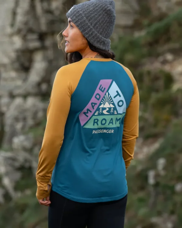 Best Passenger River Recycled Active LS T-Shirt Dusty Ochre/ Corsair Blue
