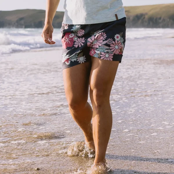 Cheap Passenger Santosa Shorts Black Flower Burst