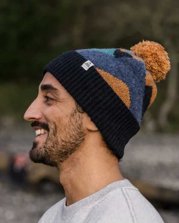 Shop Passenger Scenic Recycled Bobble Hat Scenic Navy