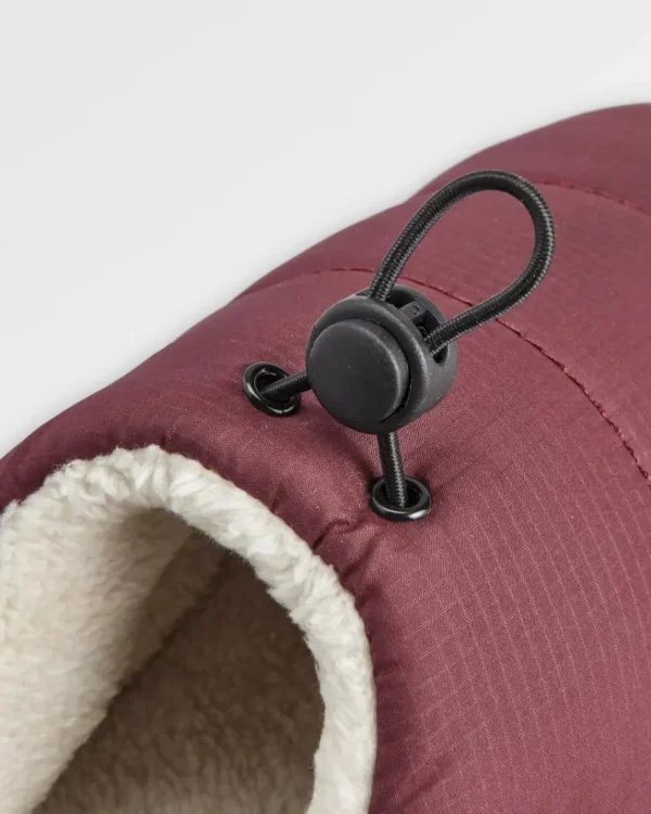Hot Passenger Step Out Slipper Wine