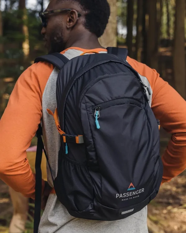 Sale Passenger Track Recycled 30L Backpack Black