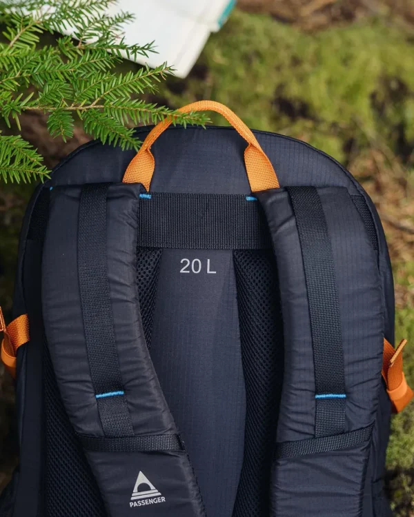 Outlet Floris van Bommel Track Recycled 20L Backpack Black