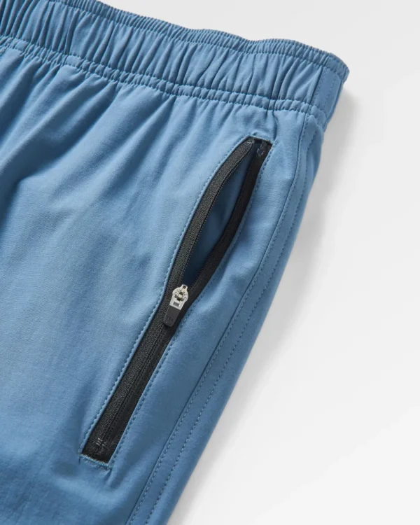 Cheap Floris van Bommel Traveller Organic Cotton All Purpose Short Stone Blue