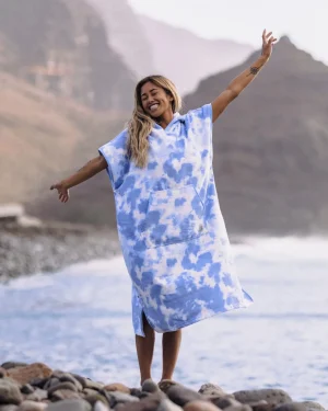 Best Sale Floris van Bommel Tulum Recycled Towel Poncho Tie Dye Cornflower