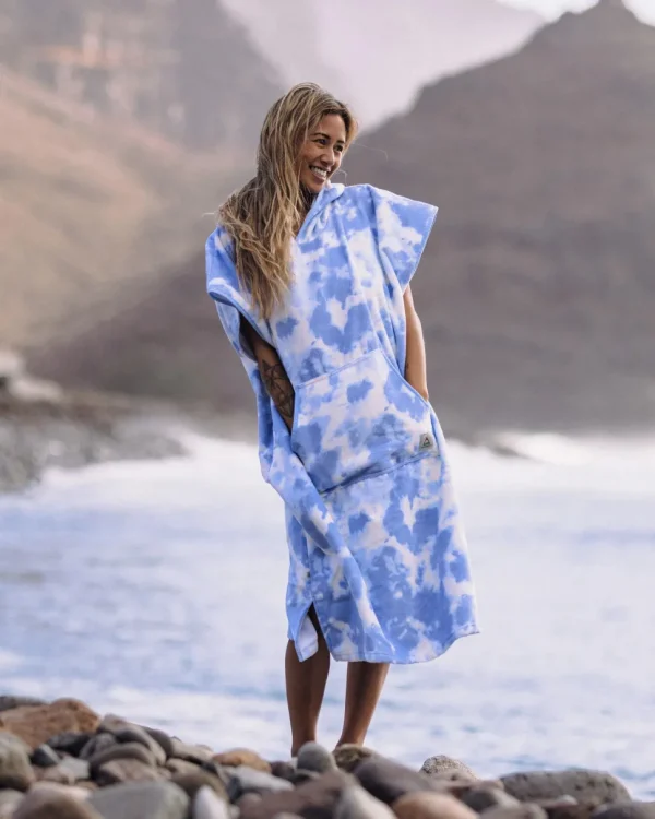 Best Sale Floris van Bommel Tulum Recycled Towel Poncho Tie Dye Cornflower