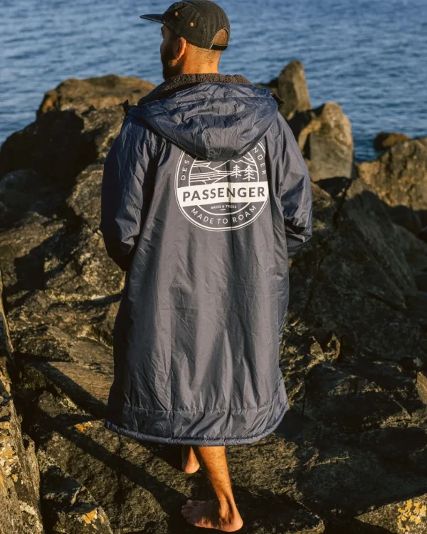 Outlet Passenger Waves Recycled Sherpa Lined Changing Robe Rich Navy