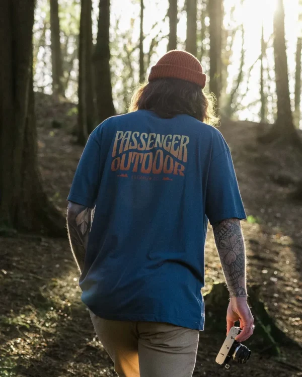 Best Passenger Yuca Recycled Relaxed Fit T-Shirt Dark Denim